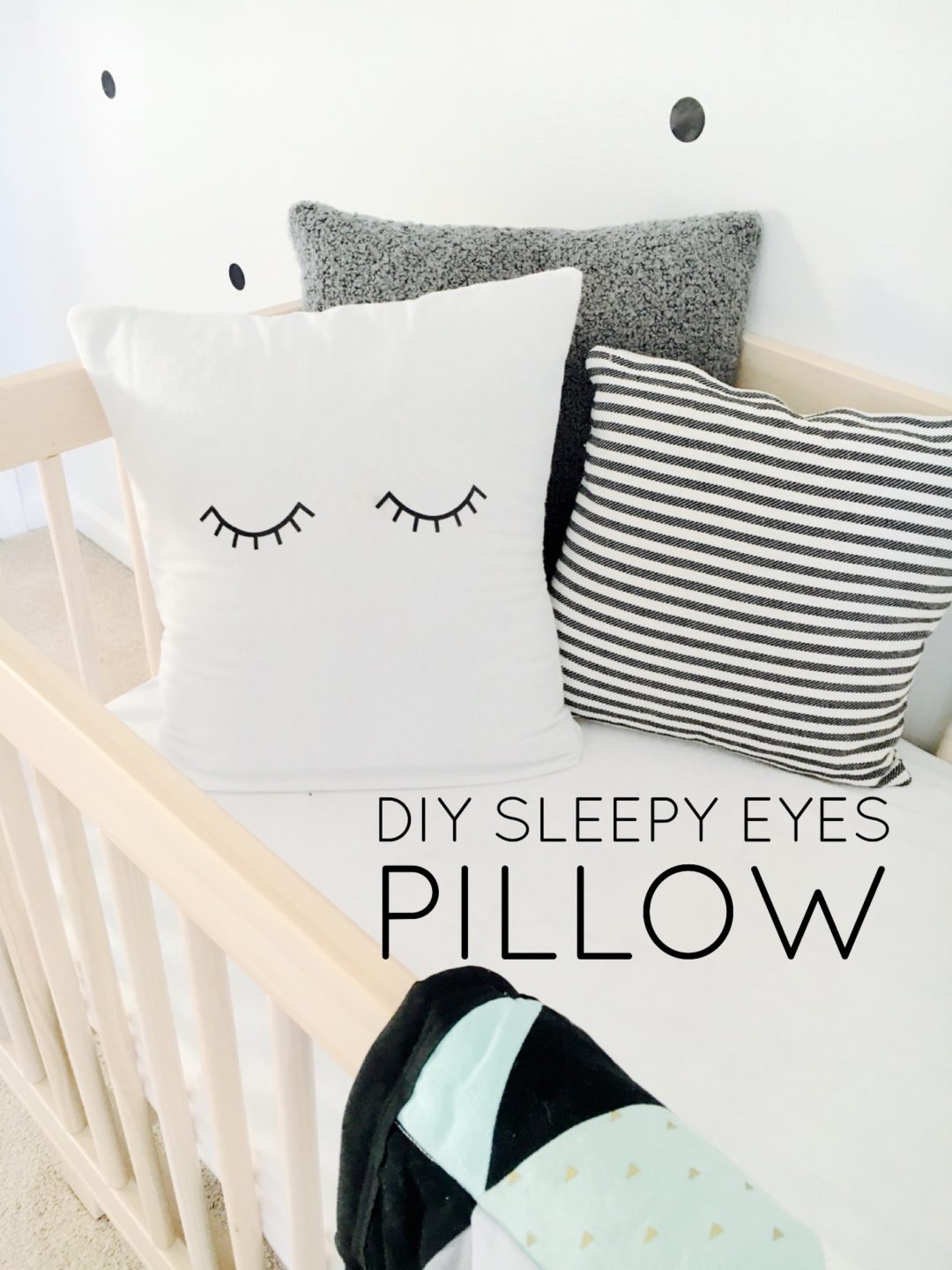 DIY Sleepy Eyes Pillow