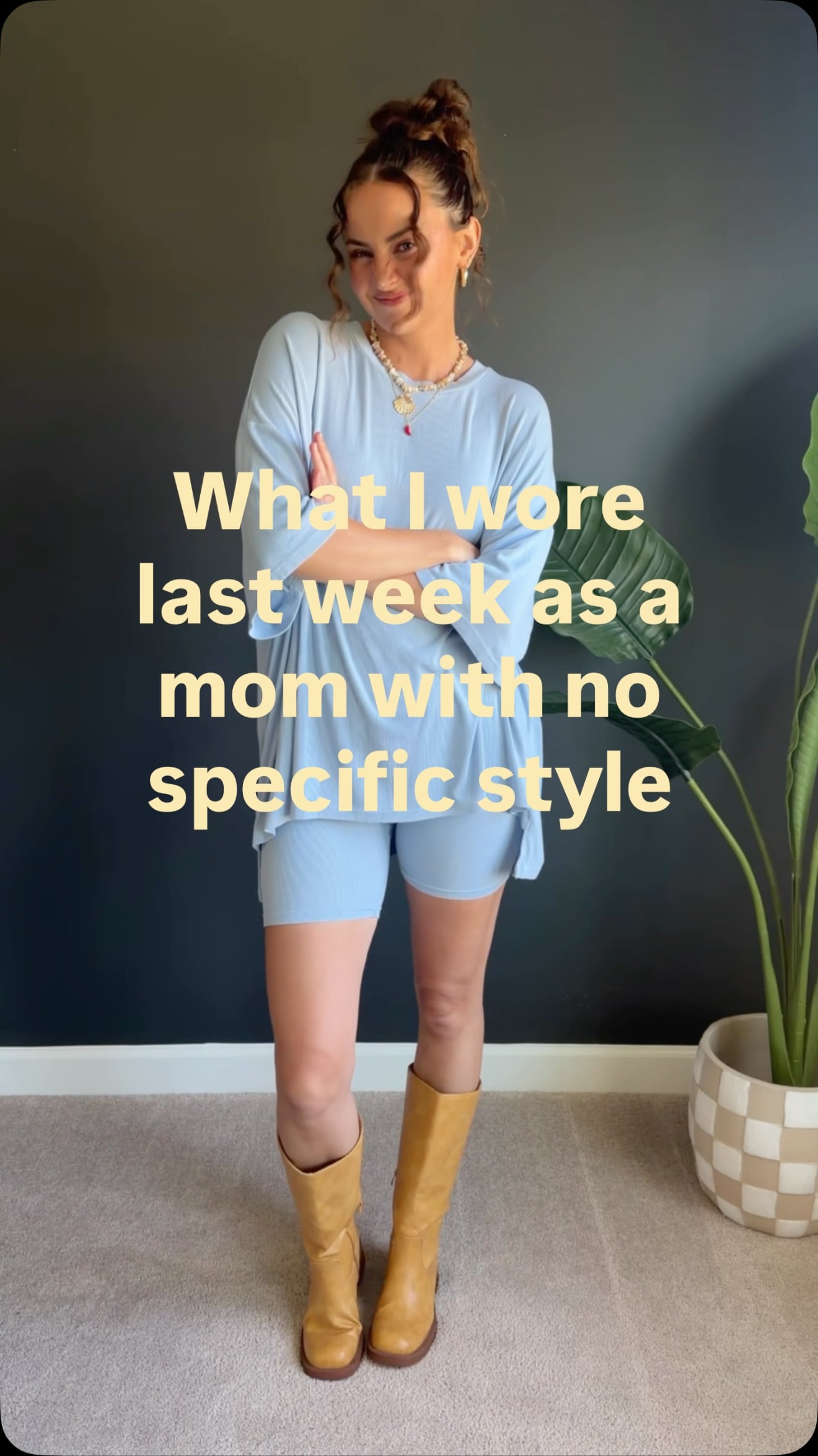 A week of outfits as a mom with no specific style 🫶🏻🫶🏻 comment “outfits” for links!